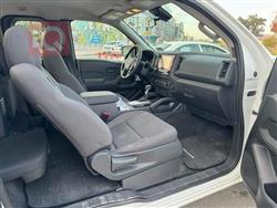 نيسان فرونتر